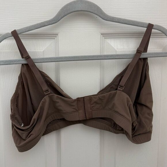 Skims Crossover Bralette Size 4X Jasper Brown Power Mesh Lining Soft Comfy - Picture 2 of 3